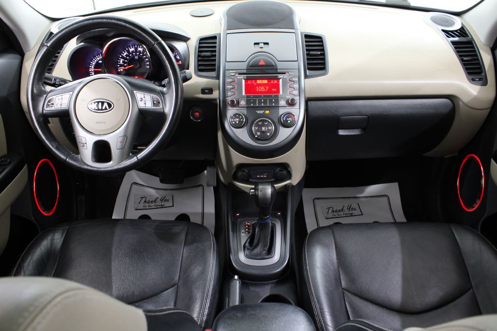 2011 Kia Soul Image 2