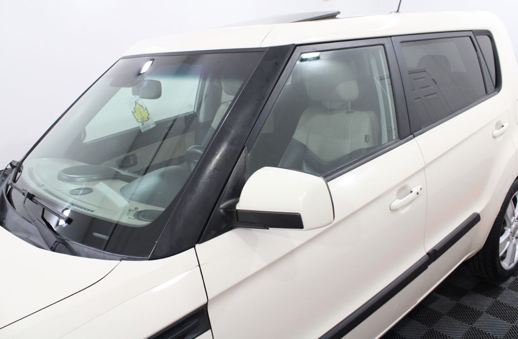2011 Kia Soul Image 8