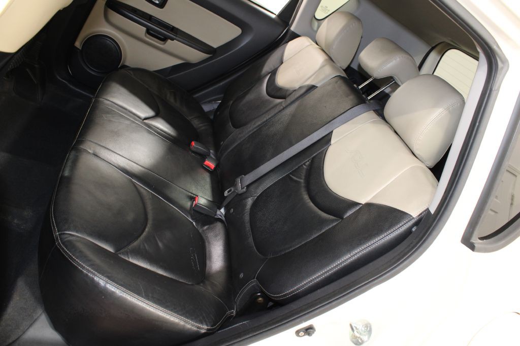 2011 Kia Soul Image 16