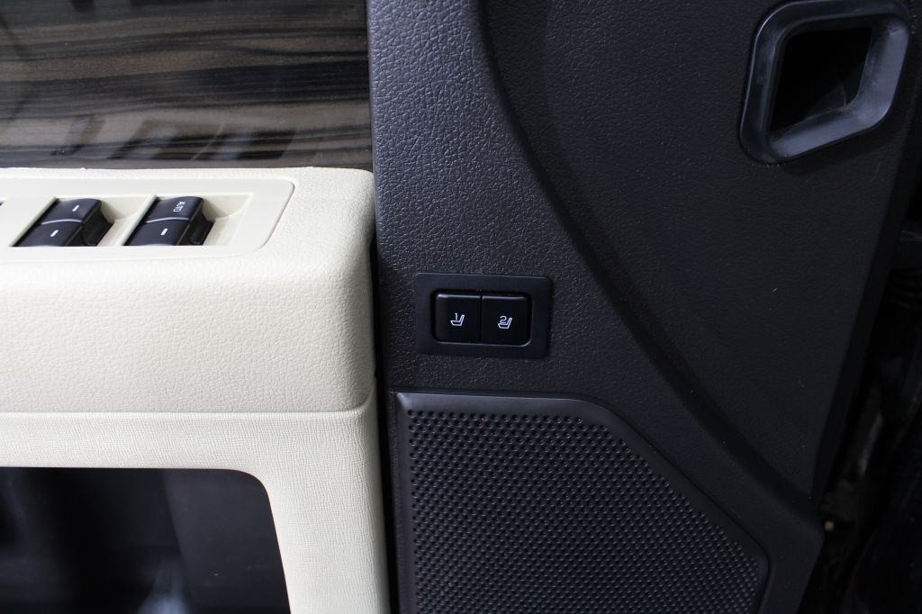 2014 Ford Flex Image 30