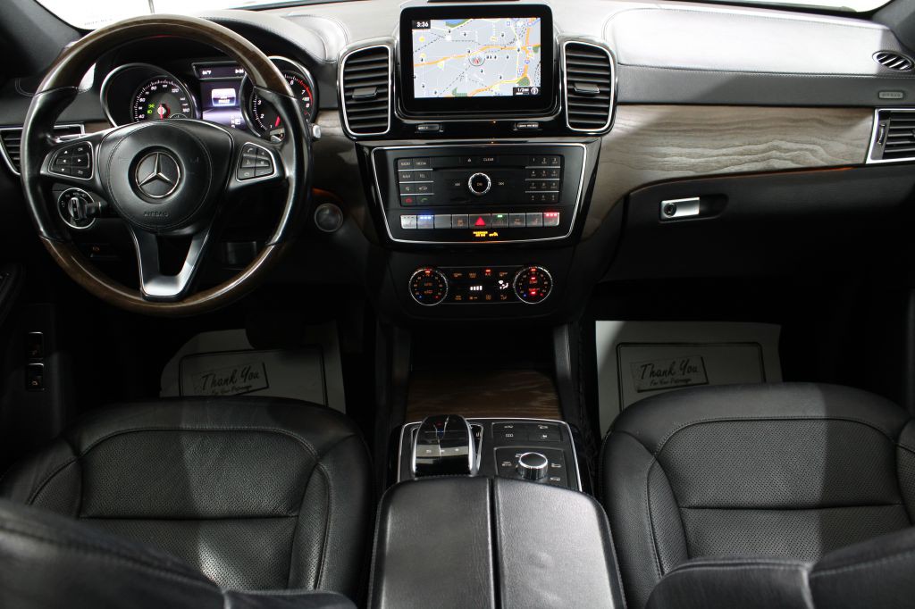 2017 Mercedes-Benz GLS-Class Image 3