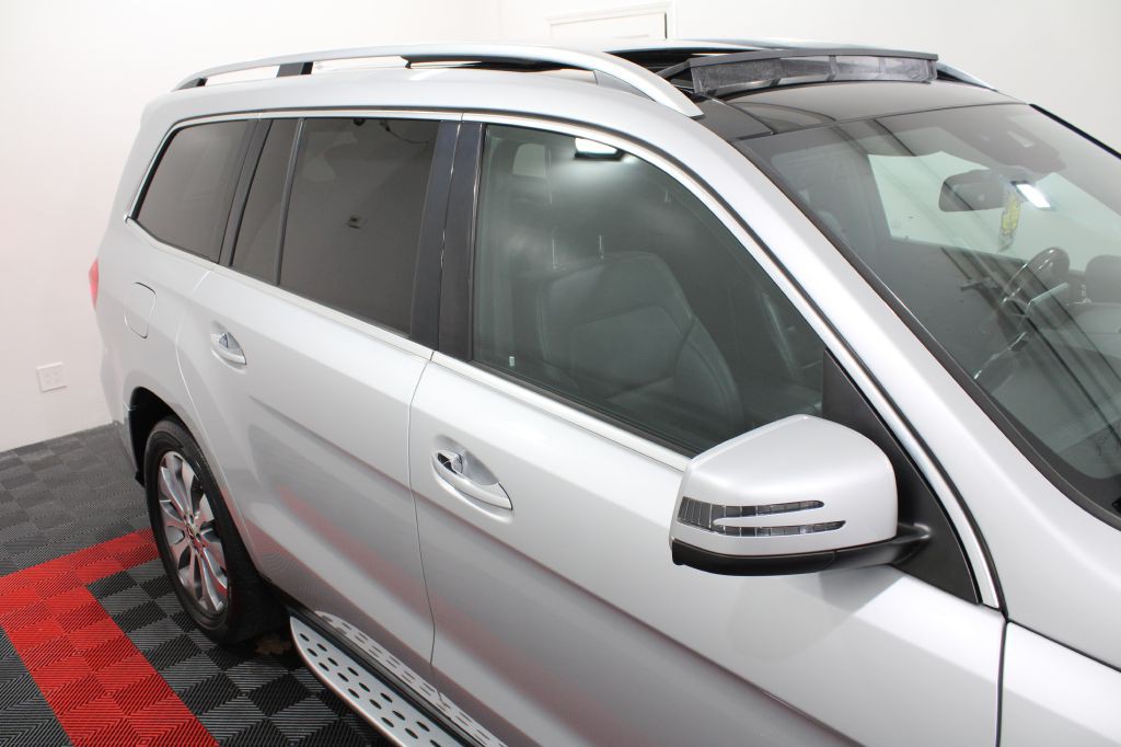 2017 Mercedes-Benz GLS-Class Image 8