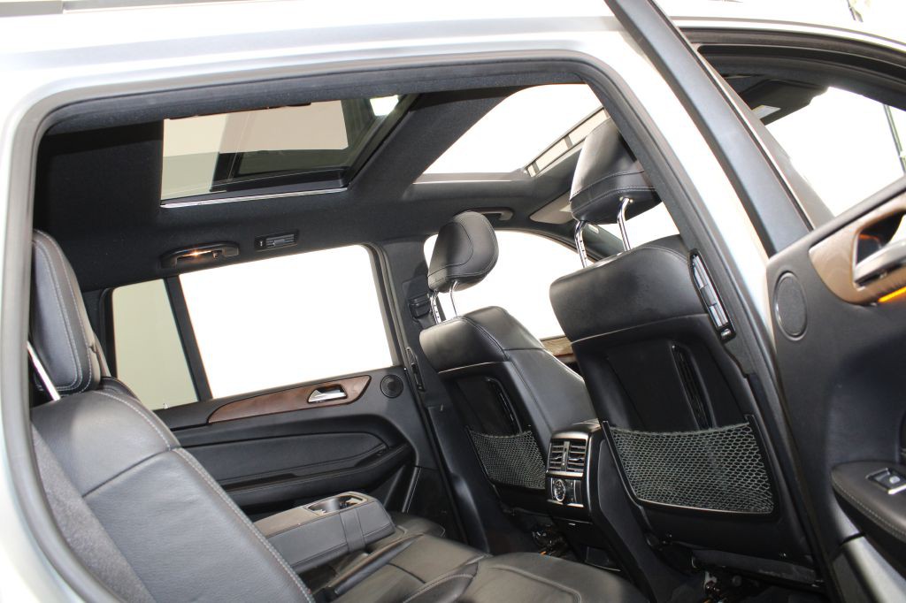 2017 Mercedes-Benz GLS-Class Image 25