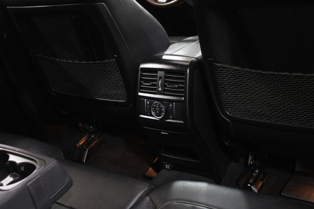 2017 Mercedes-Benz GLS-Class Image 27