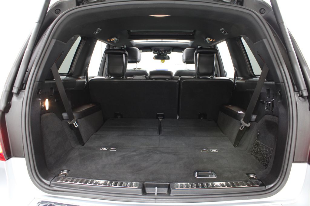 2017 Mercedes-Benz GLS-Class Image 33