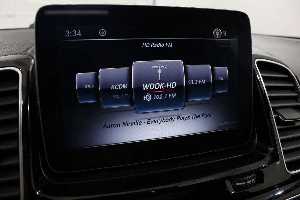 2017 Mercedes-Benz GLS-Class Image 38