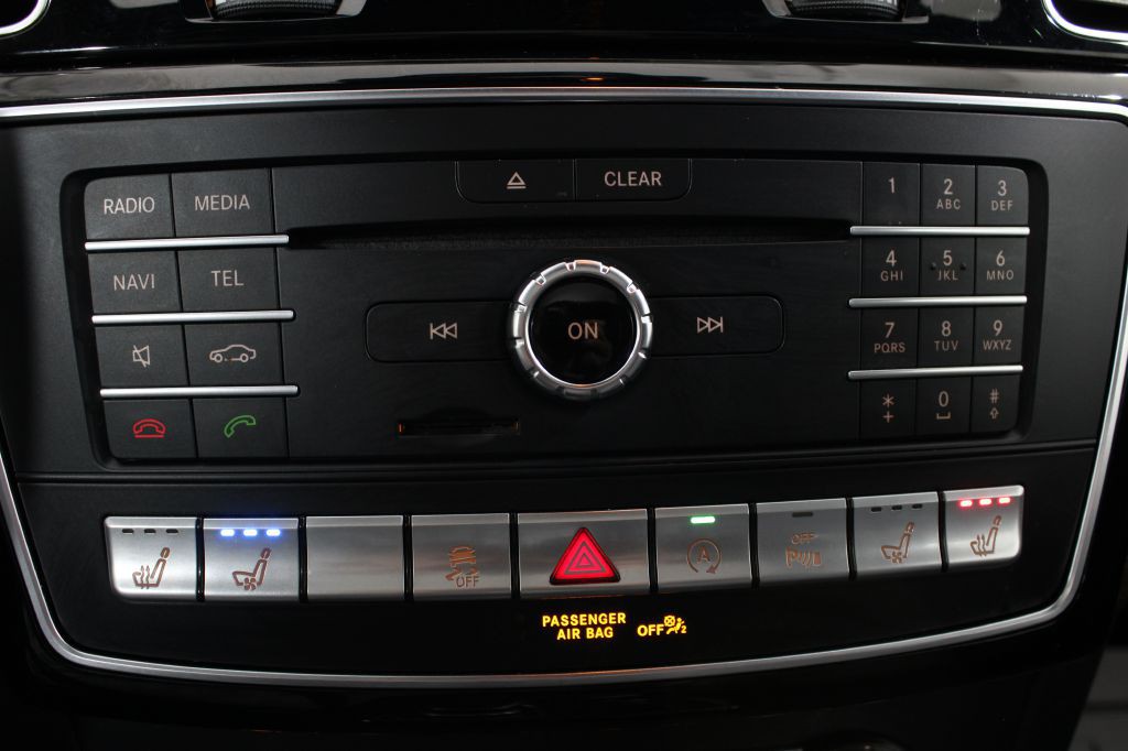 2017 Mercedes-Benz GLS-Class Image 45