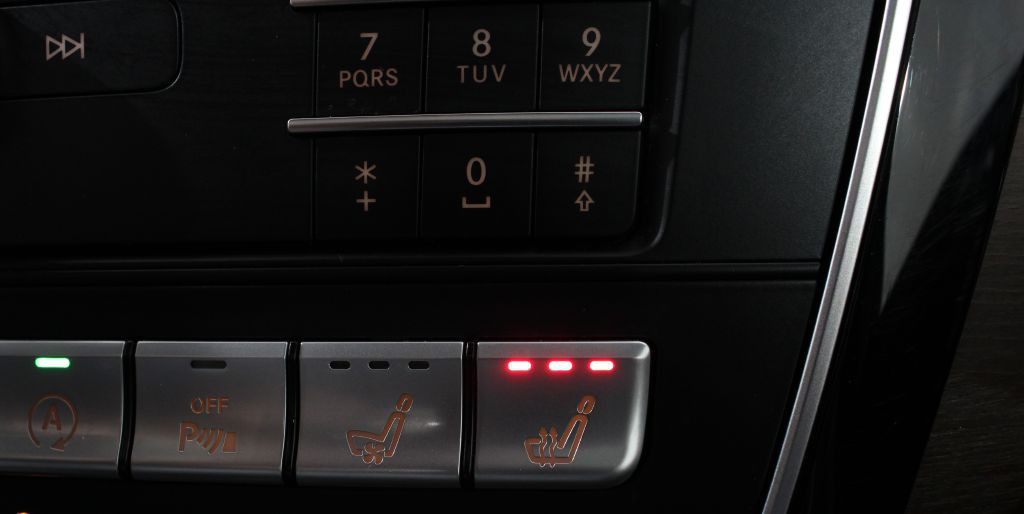 2017 Mercedes-Benz GLS-Class Image 47