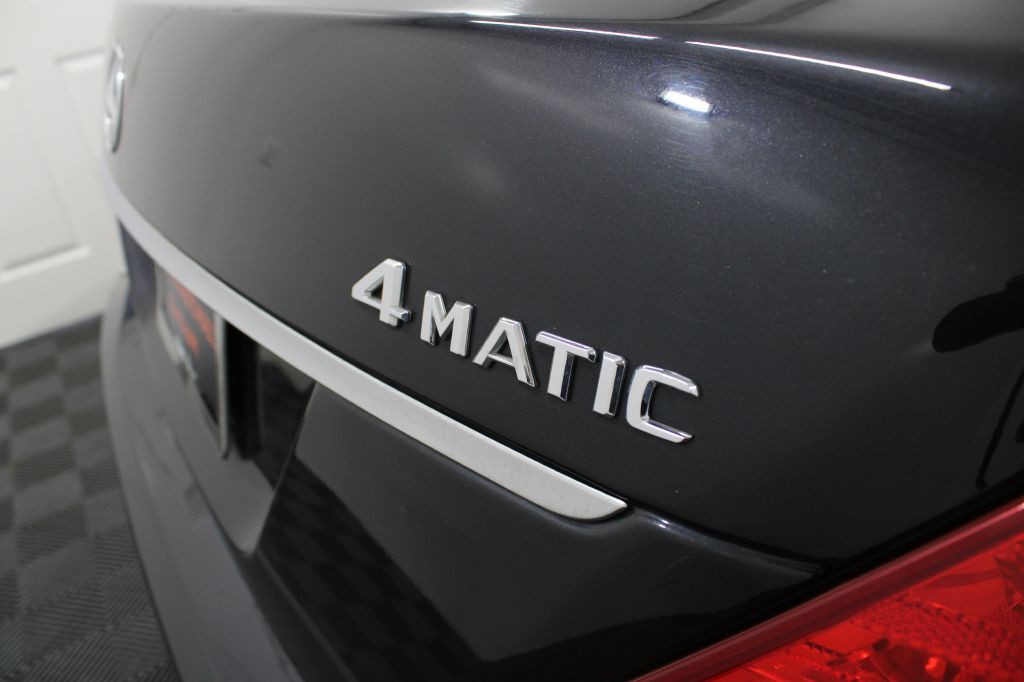 2010 Mercedes-Benz S-Class Image 10