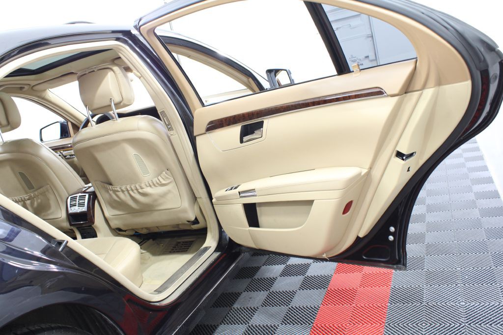 2010 Mercedes-Benz S-Class Image 20