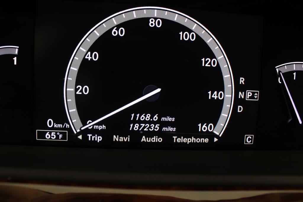 2010 Mercedes-Benz S-Class Image 37
