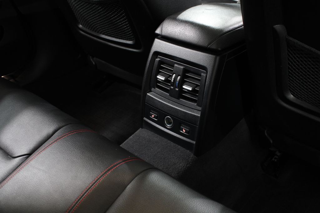 2015 BMW 4 Series Image 25