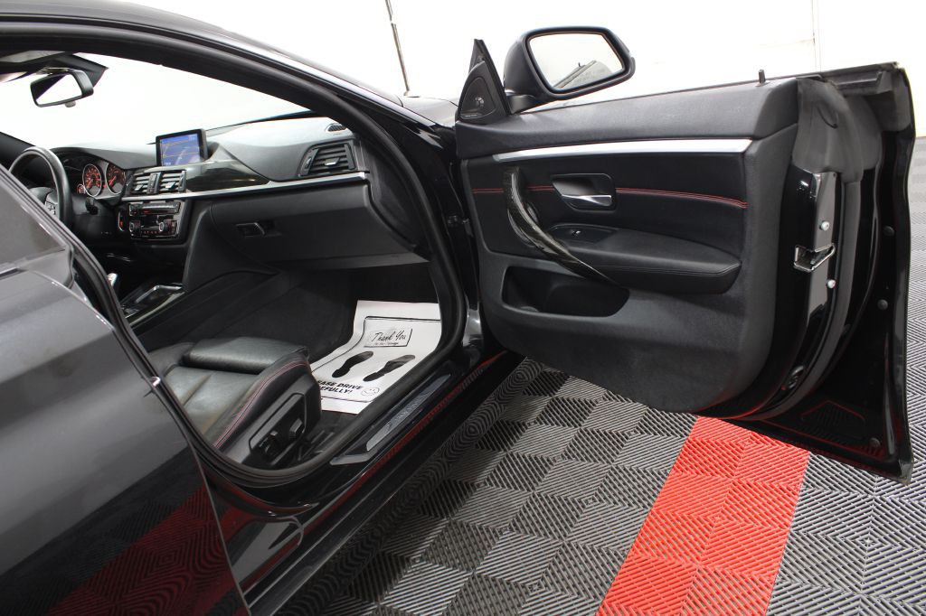 2015 BMW 4 Series Image 26