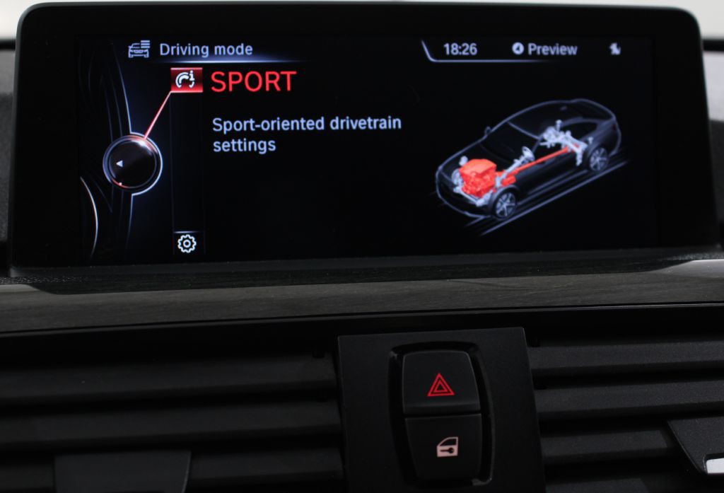 2015 BMW 4 Series Image 32