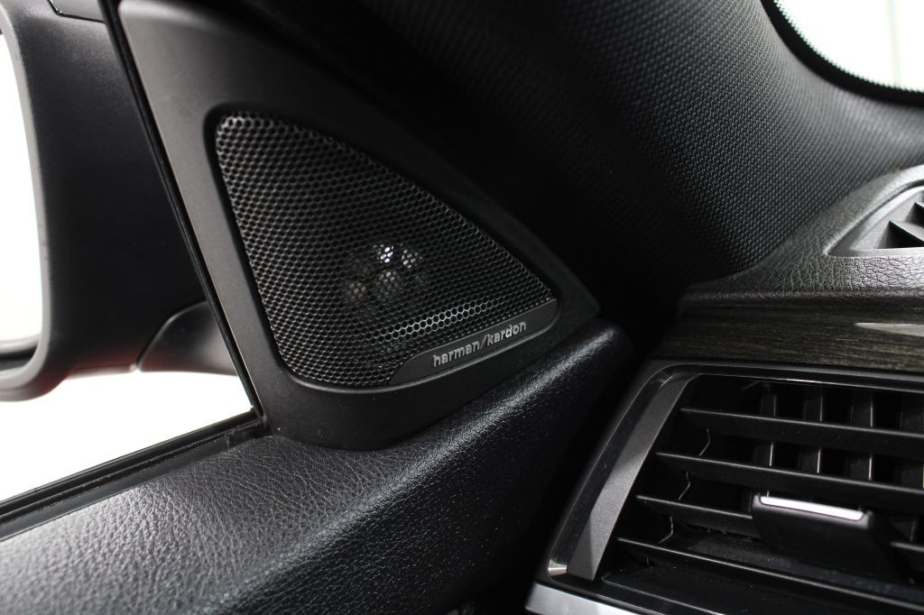 2015 BMW 4 Series Image 50