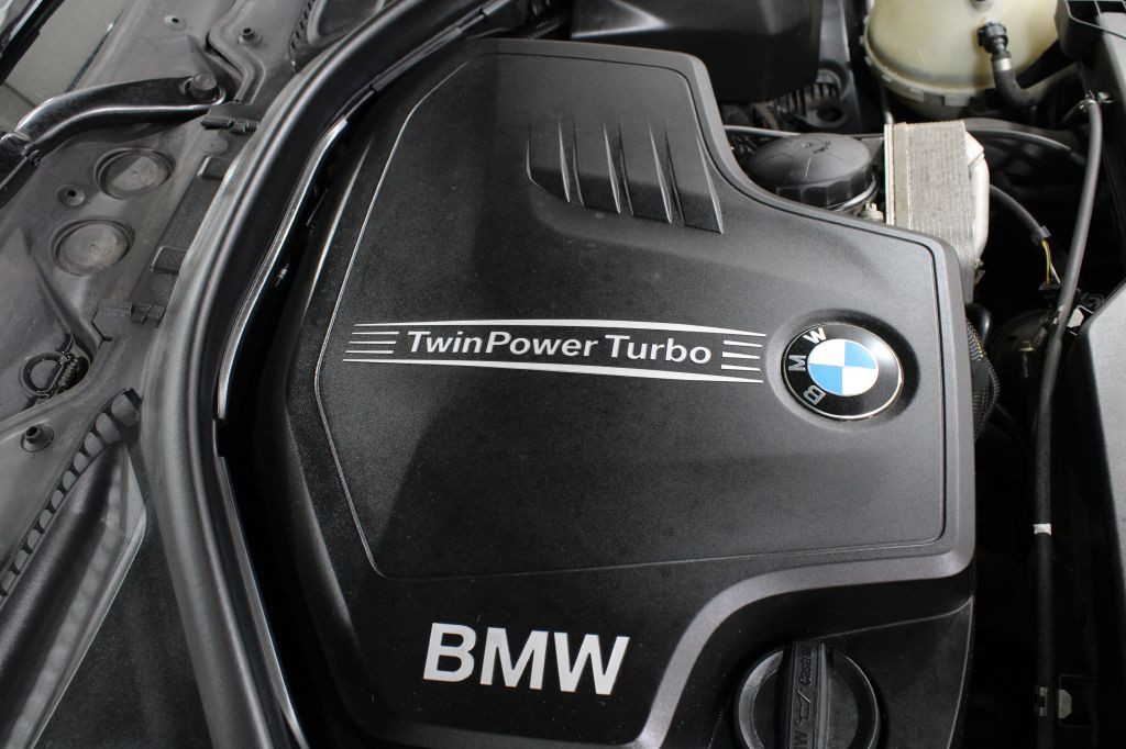 2015 BMW 4 Series Image 57