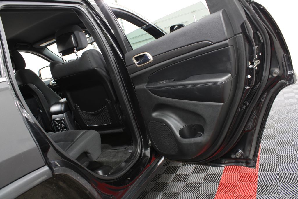 2015 Jeep Grand Cherokee Image 23