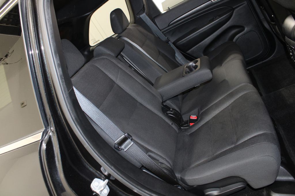 2015 Jeep Grand Cherokee Image 24