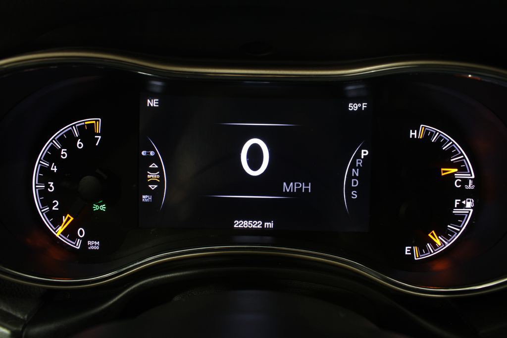 2015 Jeep Grand Cherokee Image 29