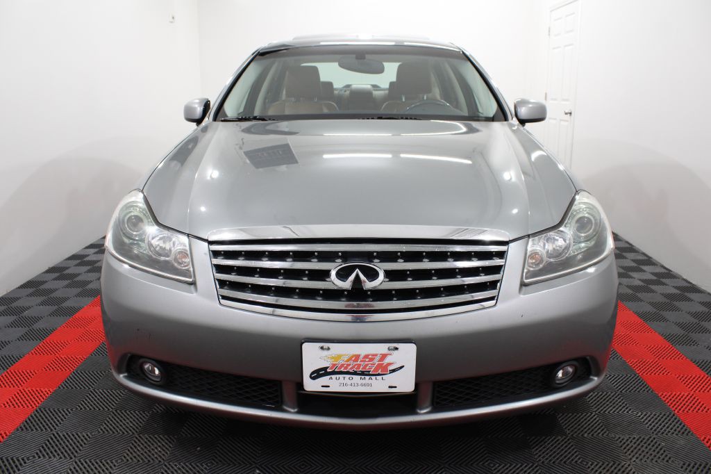 2006 INFINITI M35 Image 4