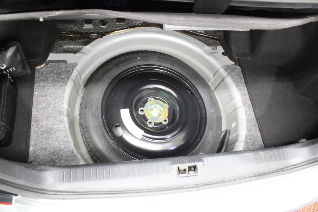 2006 INFINITI M35 Image 30