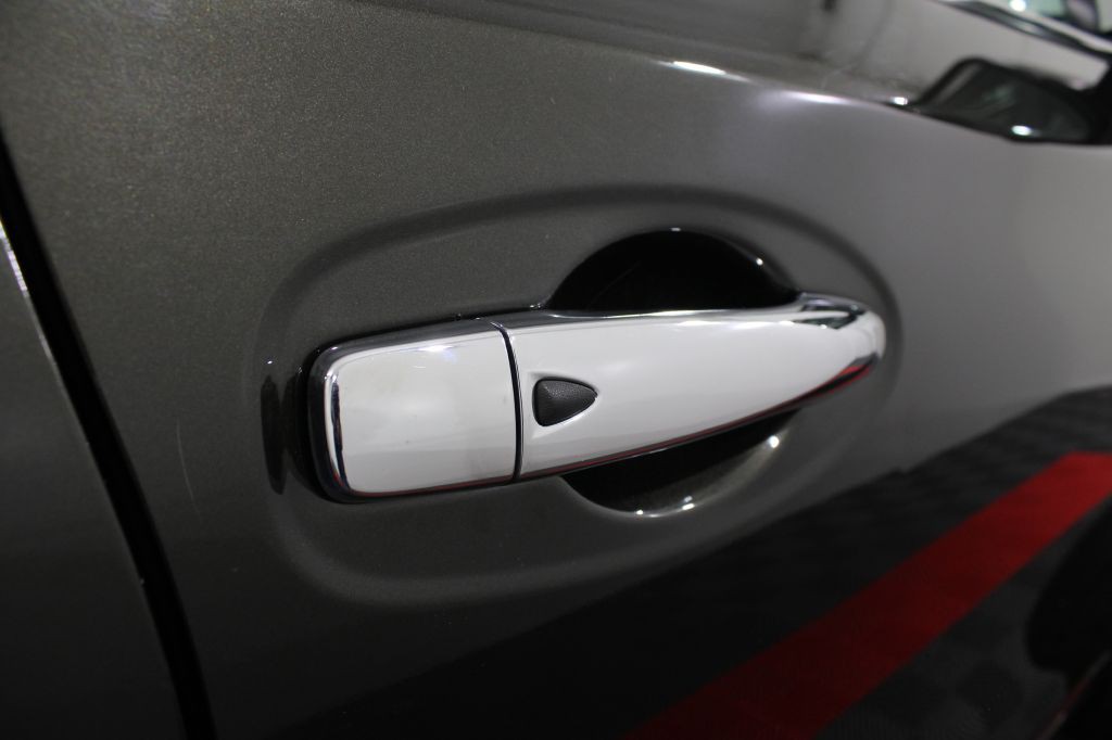 2017 Nissan Rogue Image 9