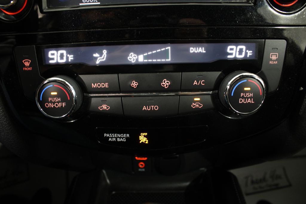 2017 Nissan Rogue Image 33