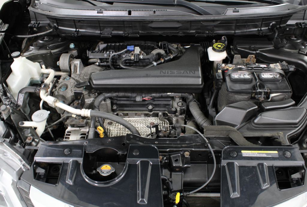 2017 Nissan Rogue Image 48
