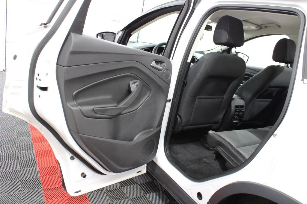 2016 Ford Escape Image 16