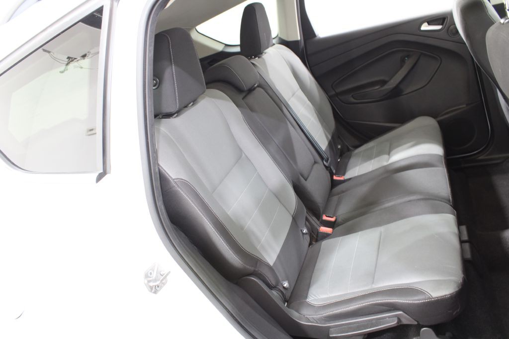2016 Ford Escape Image 19