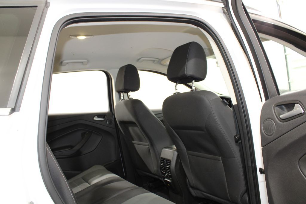 2016 Ford Escape Image 20