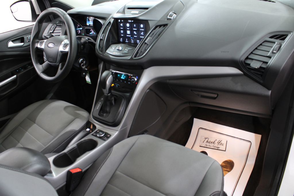 2016 Ford Escape Image 22