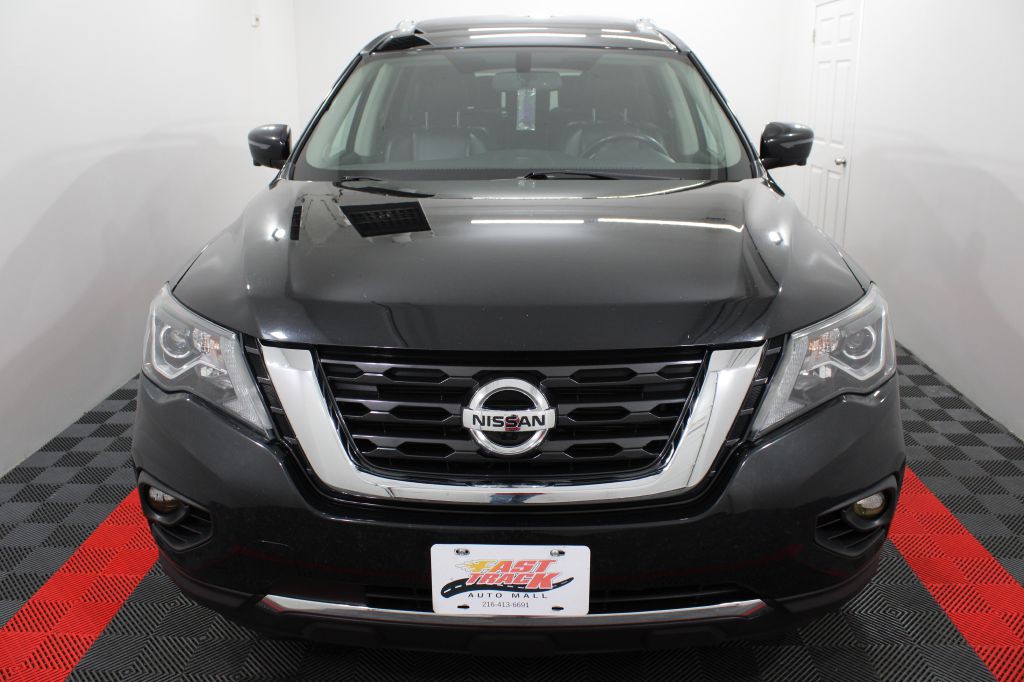 2019 Nissan Pathfinder Image 3