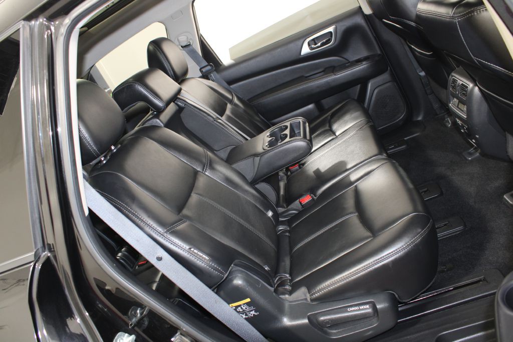 2019 Nissan Pathfinder Image 21