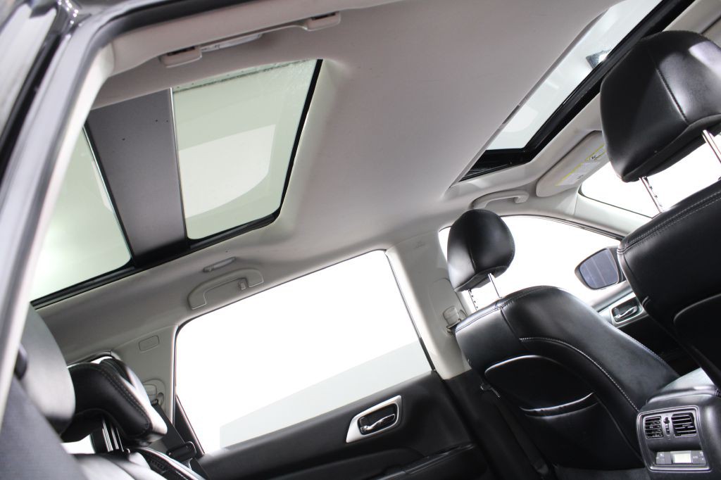 2019 Nissan Pathfinder Image 22