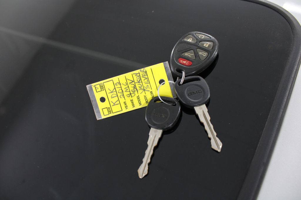 2012 GMC Yukon Image 10