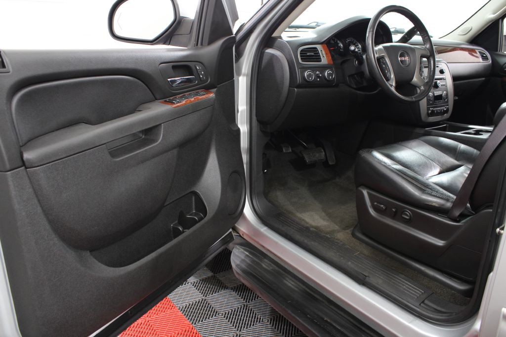 2012 GMC Yukon Image 13