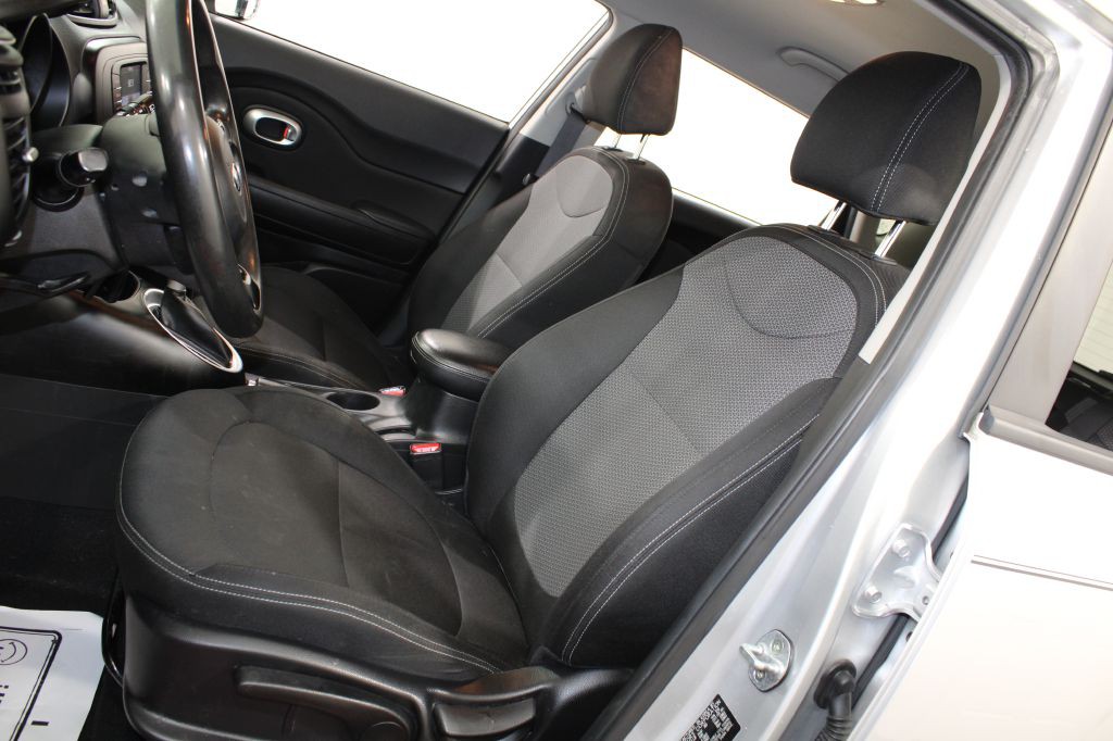 2017 Kia Soul Image 15