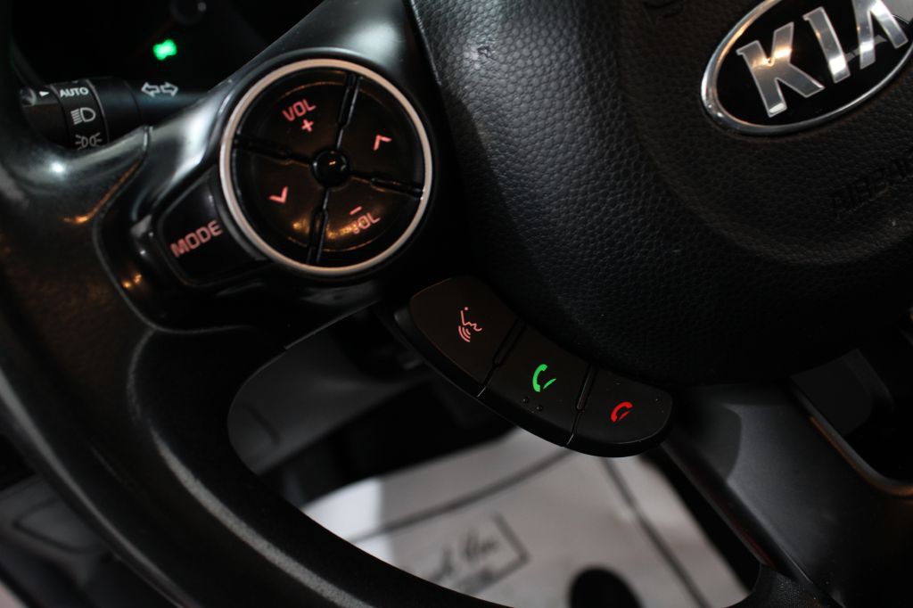 2017 Kia Soul Image 31