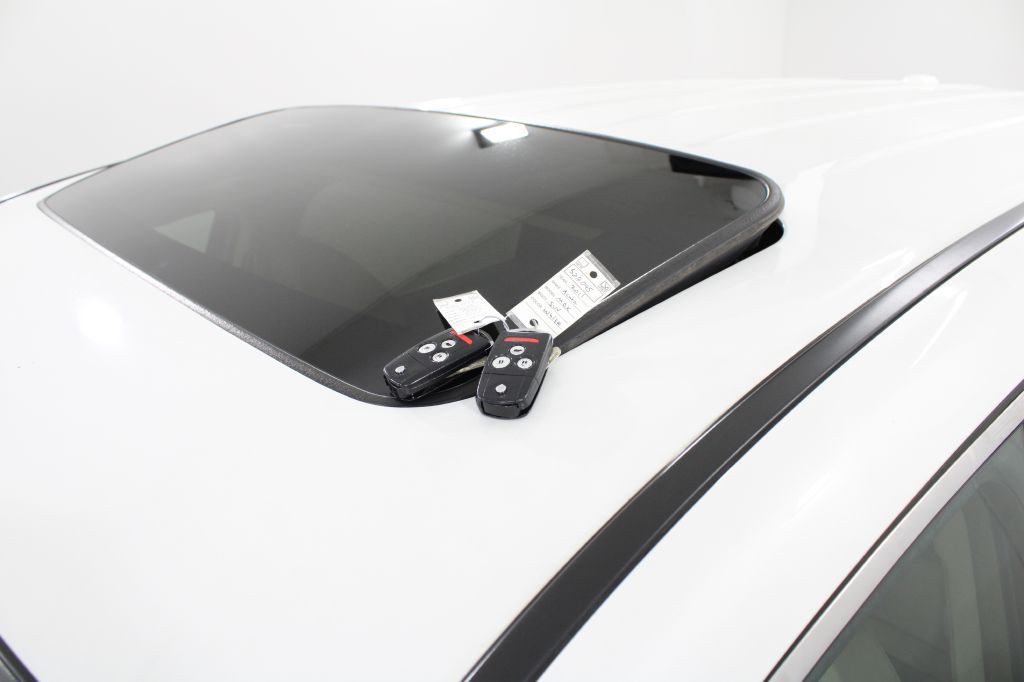 2011 Acura MDX Image 12
