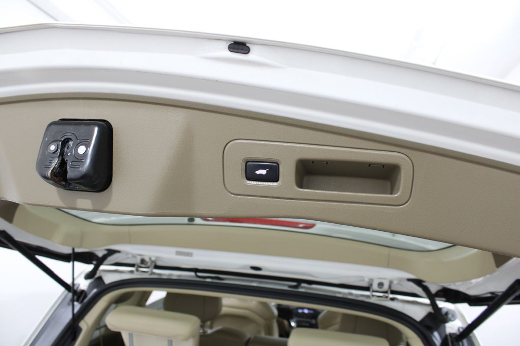 2011 Acura MDX Image 25