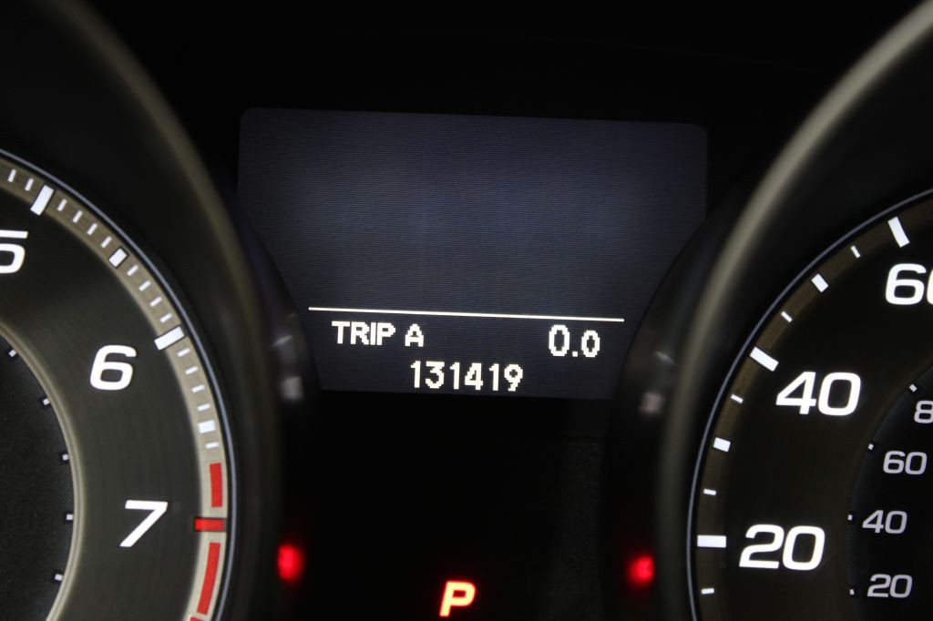 2011 Acura MDX Image 32