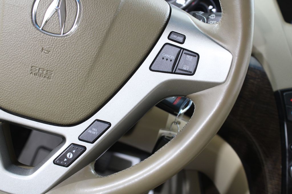 2011 Acura MDX Image 37