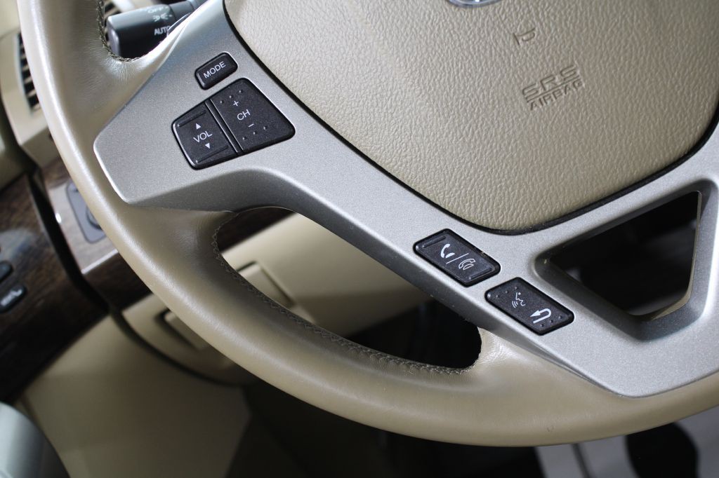 2011 Acura MDX Image 38