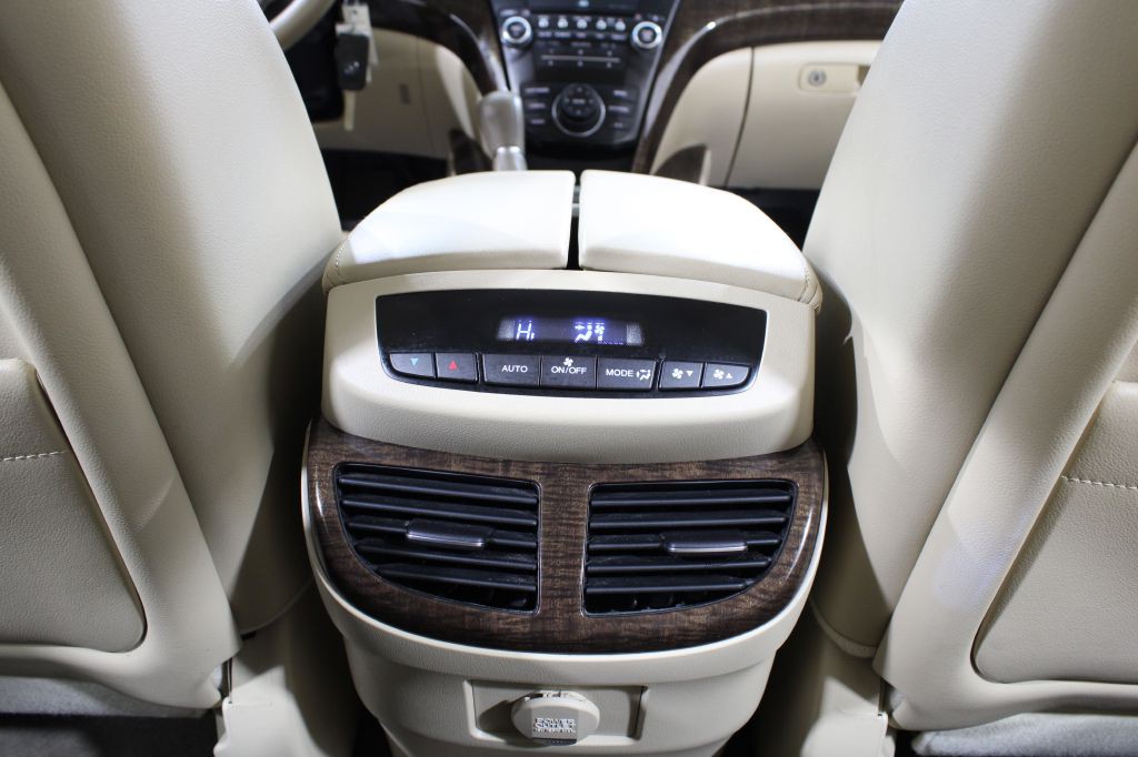 2011 Acura MDX Image 42