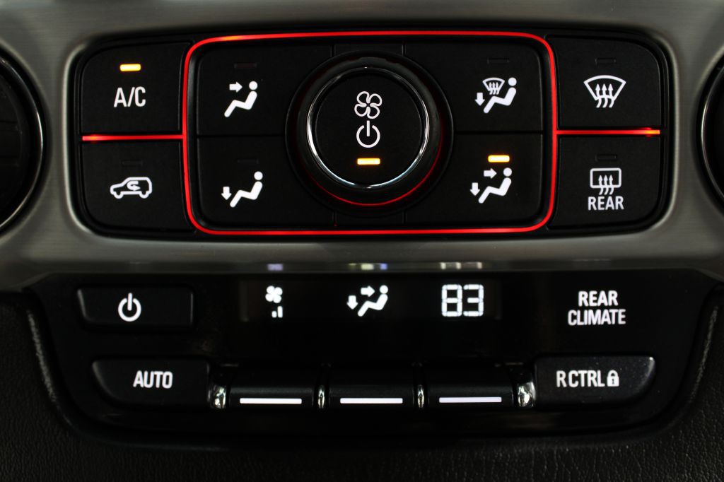 2016 GMC Yukon Image 37
