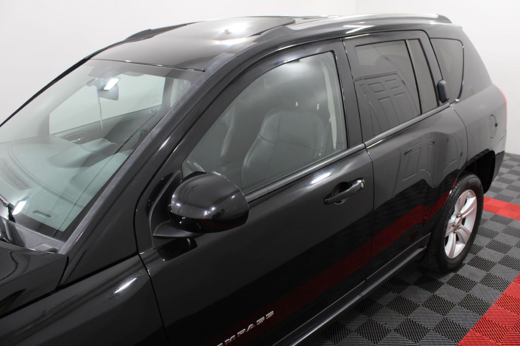 2014 Jeep Compass Image 8