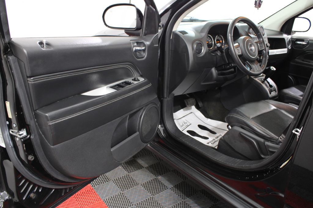 2014 Jeep Compass Image 14