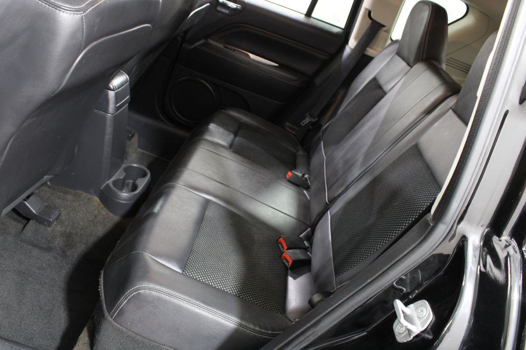 2014 Jeep Compass Image 18