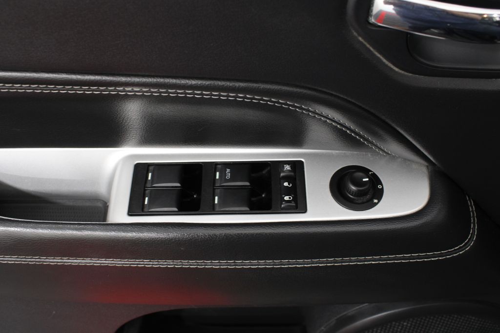 2014 Jeep Compass Image 26